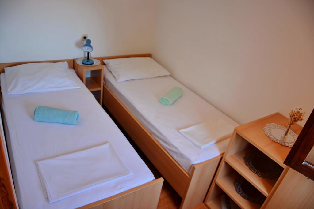 Apartments Joza วีร์ ภายนอก รูปภาพ