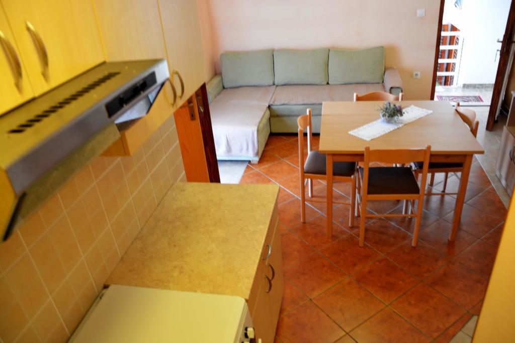 Apartments Joza วีร์ ภายนอก รูปภาพ