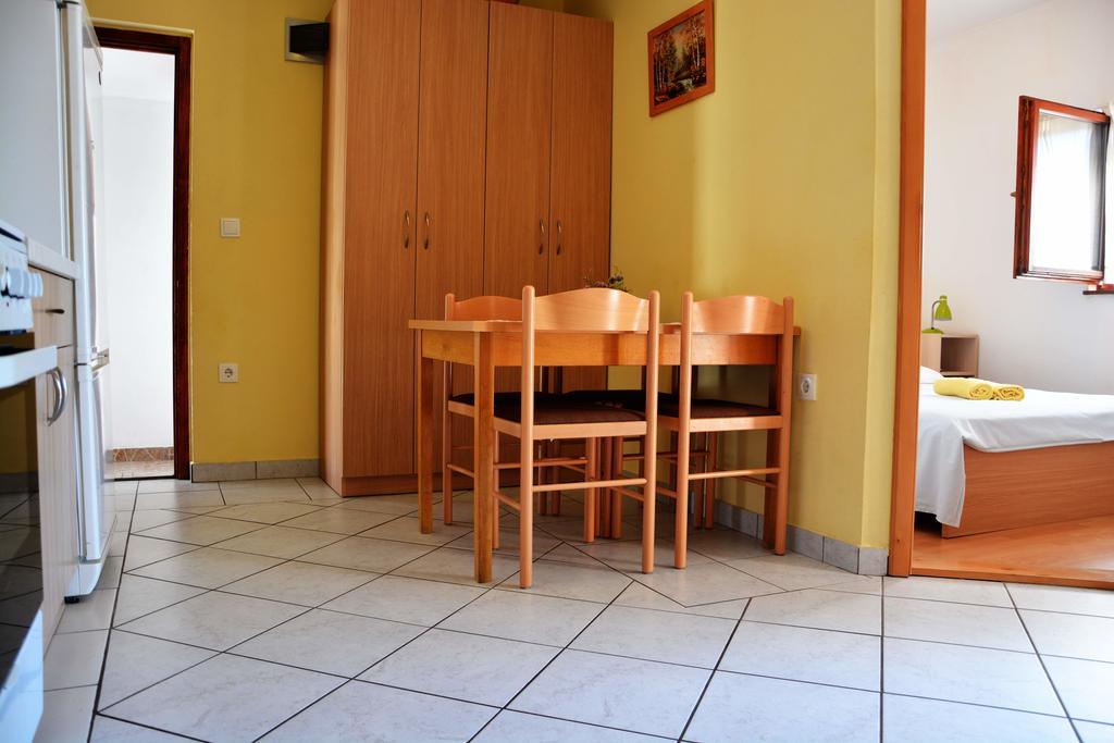 Apartments Joza วีร์ ภายนอก รูปภาพ